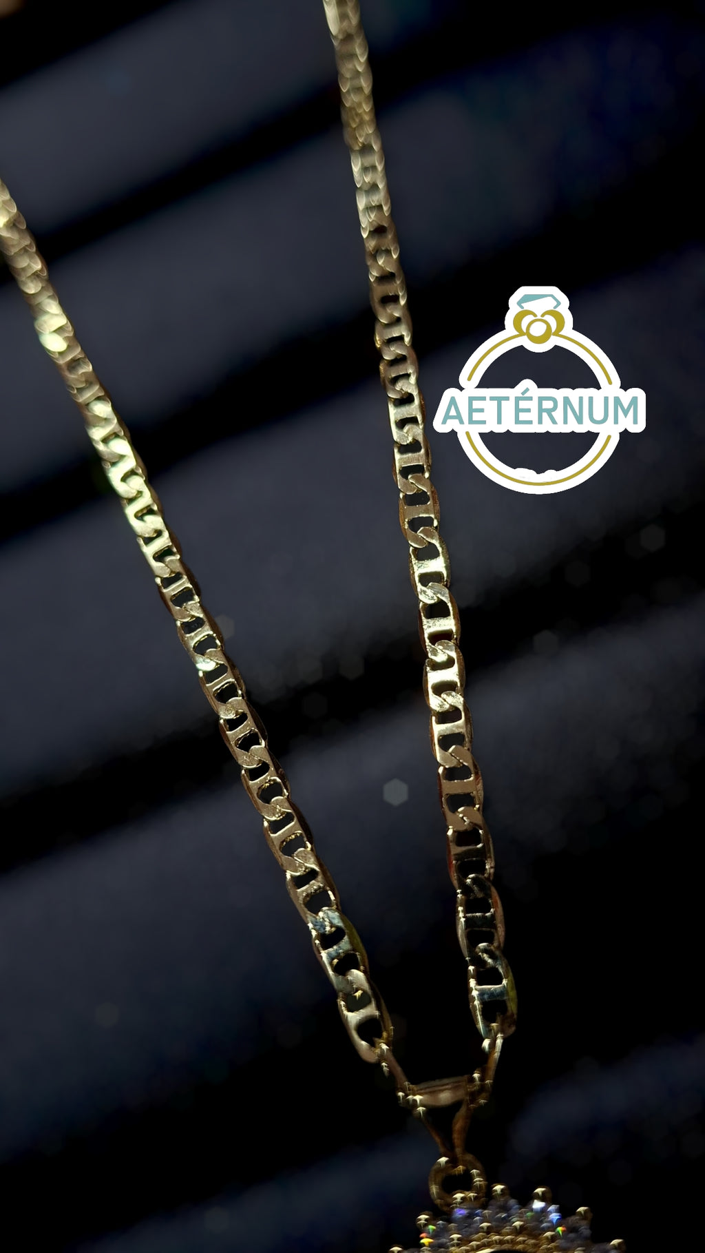 Cadena con dije de San Benito✝️