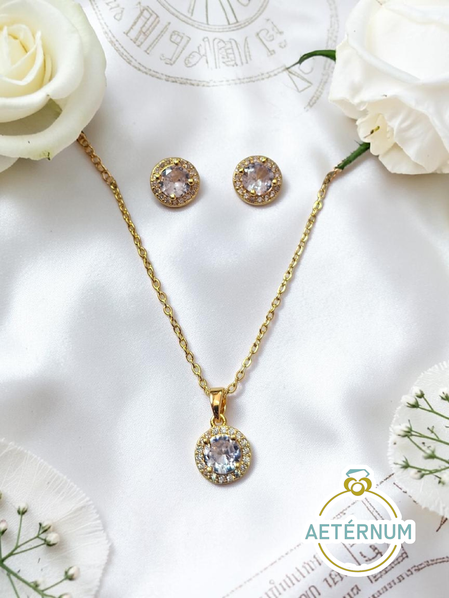Set de collar y aretes