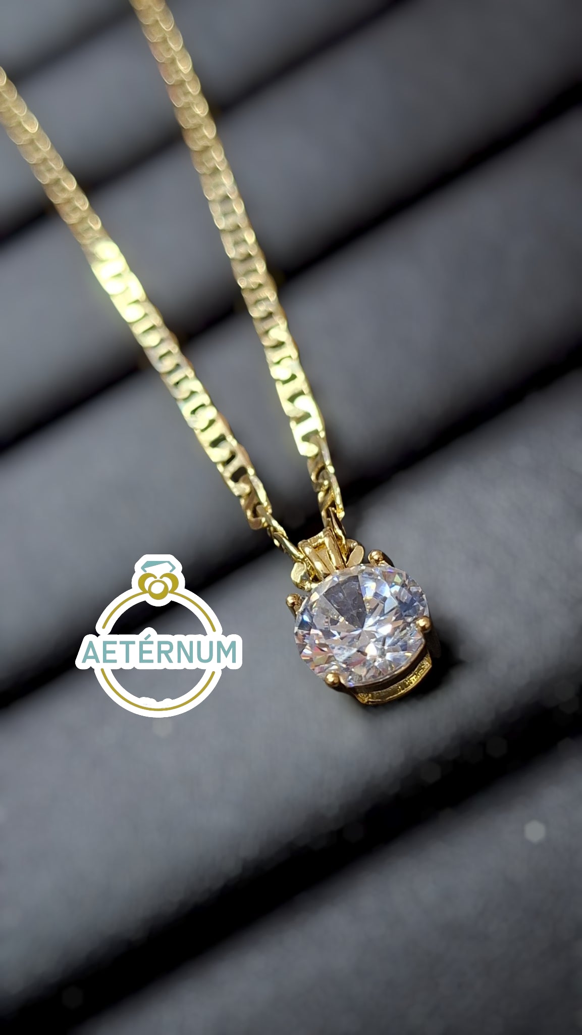 Cadena con cristal ✨️💍